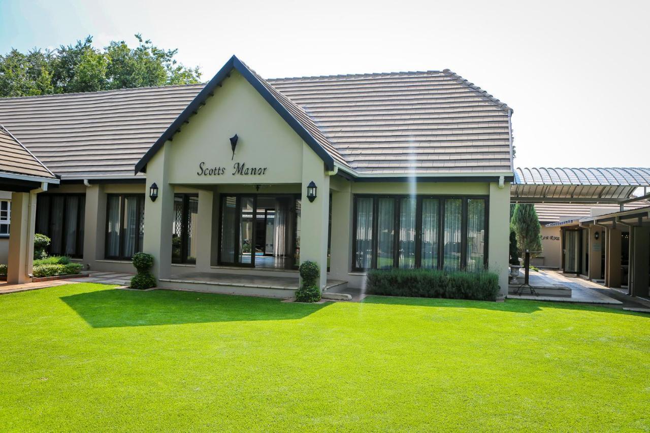 Scott'S Manor Guesthouse Function And Conference Venue Lichtenburg Eksteriør bilde